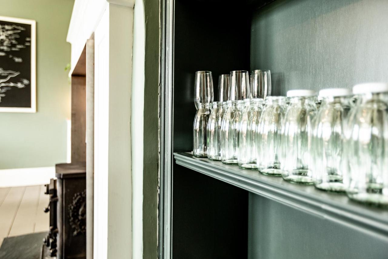 The Old Vicarage Bed & Breakfast Moylgrove ภายนอก รูปภาพ