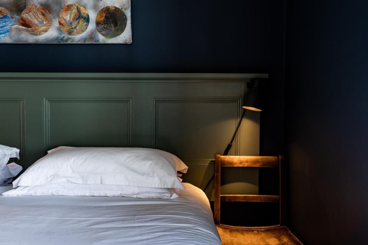The Old Vicarage Bed & Breakfast Moylgrove ภายนอก รูปภาพ